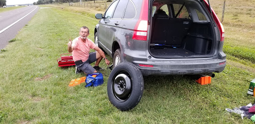 Tire Shop «Patton Tire», reviews and photos, 1370 N Scenic Hwy, Lake Wales, FL 33853, USA