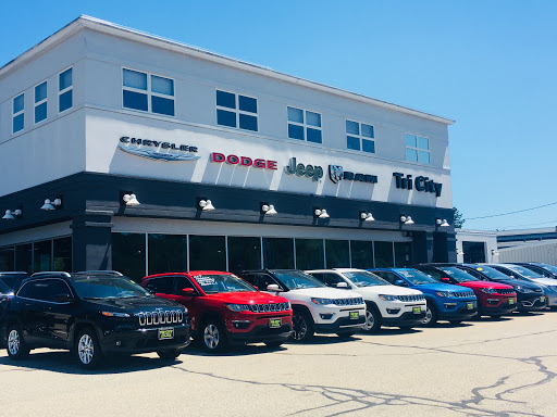 Tri-City Chrysler Dodge Jeep Ram, 189 NH-108, Somersworth, NH 03878, Car Dealer