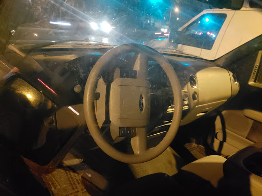 Used Car Dealer «Motion Auto Sales», reviews and photos, 4412 S 42nd St, Omaha, NE 68107, USA