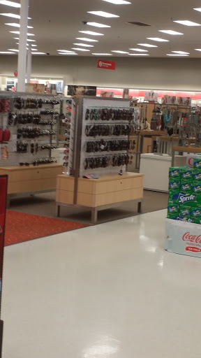 Department Store «Target», reviews and photos, 875 Lawrenceville Suwanee Rd #4000, Lawrenceville, GA 30043, USA