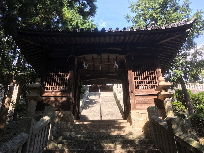 鴨神社