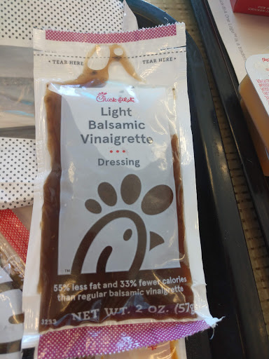 Restaurant «Chick-fil-A Thunderbird», reviews and photos, 5908 W Thunderbird Rd, Glendale, AZ 85306, USA