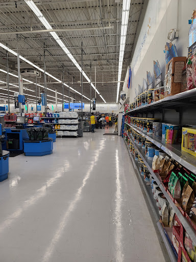 Discount Store «Walmart», reviews and photos, 67 Newtown Rd, Danbury, CT 06810, USA