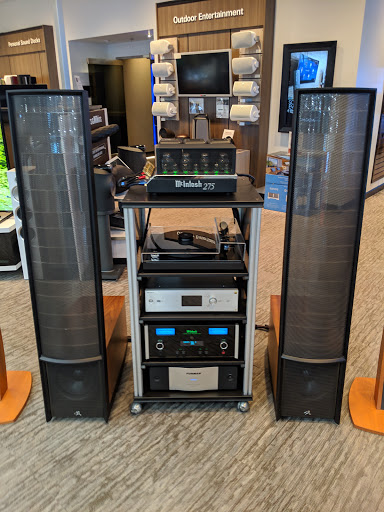 Shopping Mall «Hastings Village», reviews and photos, E Foothill Blvd, Pasadena, CA 91107, USA