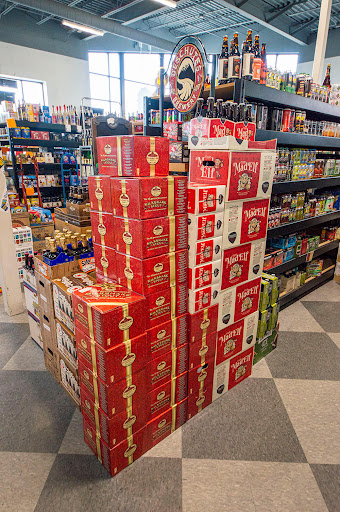 Liquor Store «Shoregate Beverage & Liquor», reviews and photos, 30498 Lakeshore Blvd, Willowick, OH 44095, USA