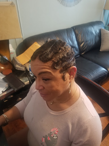 Beauty Salon «Showtime Unisex Beauty Salon», reviews and photos, 569 Courtlandt Ave, Bronx, NY 10451, USA