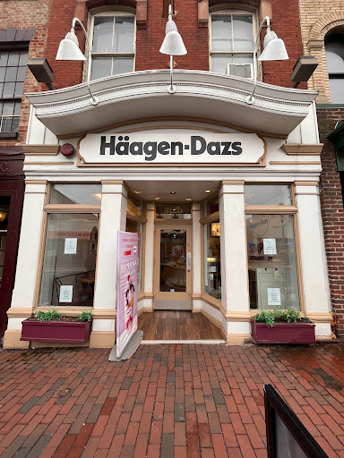 Ice Cream Shop «Häagen-Dazs® Ice Cream Shop», reviews and photos, 3120 M St NW, Washington, DC 20007, USA