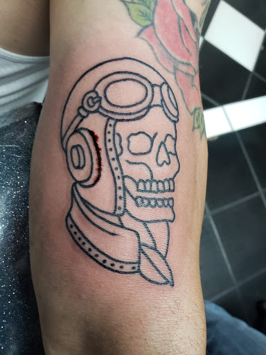 Tattoo Shop «Tiger Rose Tattoo», reviews and photos, 590 Dolliver St, Pismo Beach, CA 93449, USA