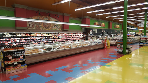 Grocery Store «Valli Produce of Glendale Heights», reviews and photos, 155 E N Ave, Glendale Heights, IL 60139, USA