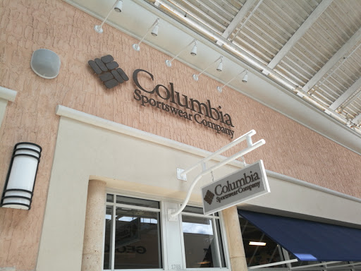 Sportswear Store «Columbia Sportswear Outlet Store - Orlando Premium Outlets», reviews and photos, 8166 Vineland Ave #1765, Orlando, FL 32821, USA