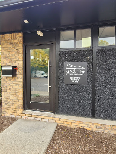 Sign Shop «FASTSIGNS», reviews and photos, 33322 Woodward Ave, Birmingham, MI 48009, USA