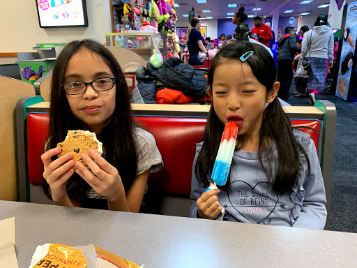 Shopping Mall «Edison Woods Shopping Center», reviews and photos, 1010 US-1, Edison, NJ 08817, USA