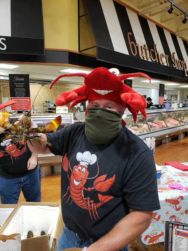 Grocery Store «Family Fresh Market», reviews and photos, 110 W 4th St, New Richmond, WI 54017, USA