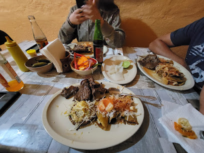 Cenaduria El Chicharo. - Independencia Sur, Barrio del Refugio, 59440 Churintzio, Mich., Mexico
