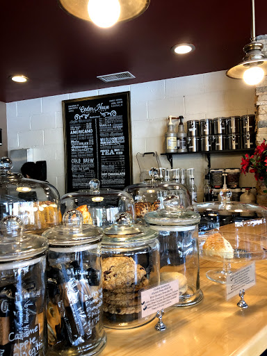 Coffee Shop «Cedar House Coffee Shop», reviews and photos, 2009 E Cedar Ave, Flagstaff, AZ 86004, USA