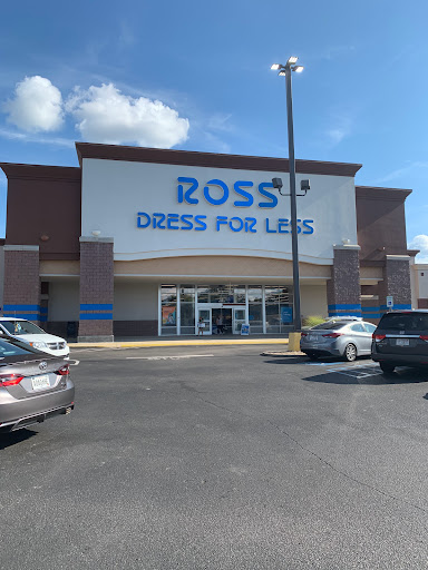 Clothing Store «Ross Dress for Less», reviews and photos, 2600 McFarland Blvd E, Tuscaloosa, AL 35405, USA