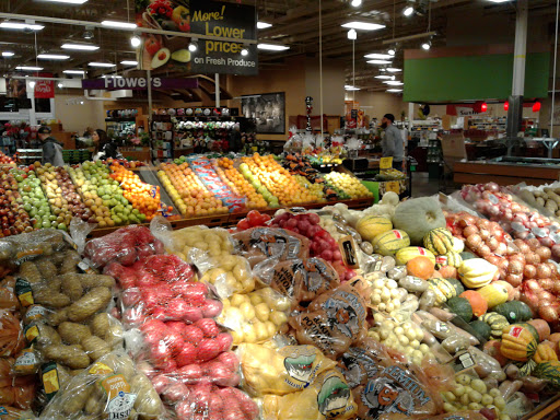 Grocery Store «Fred Meyer», reviews and photos, 11565 SW Pacific Hwy, Tigard, OR 97223, USA