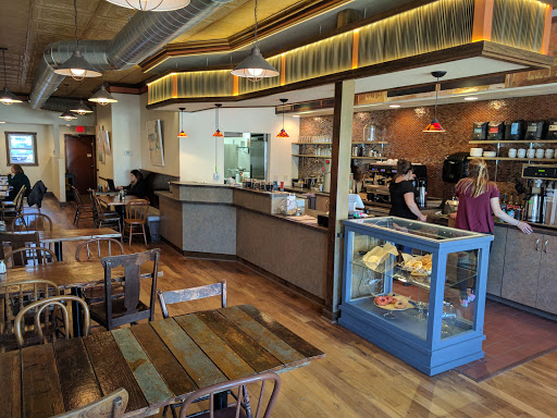 Uptowne Cafe, 1217 Caledonia St, La Crosse, WI 54603, USA, 