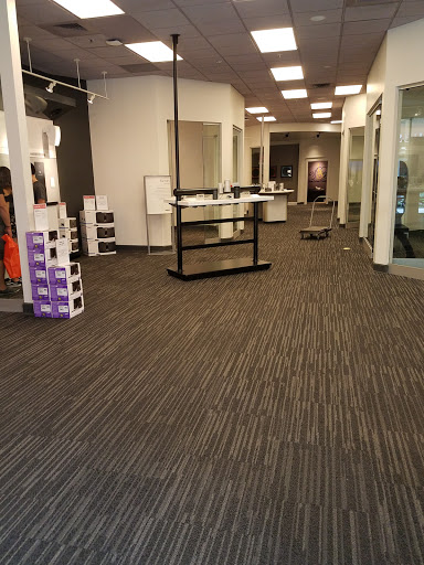 Home Audio Store «Bose Factory Store», reviews and photos, 10801 Corkscrew Rd #302, Estero, FL 33928, USA