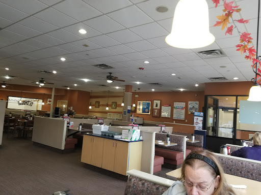 Shopping Mall «Westfield South Shore», reviews and photos, 1701 Sunrise Hwy, Bay Shore, NY 11706, USA