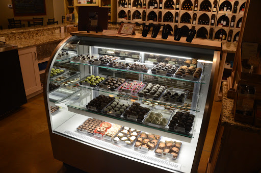 Wine Bar «WineStyles of Johnston», reviews and photos, 8460 Birchwood Ct #500, Johnston, IA 50131, USA