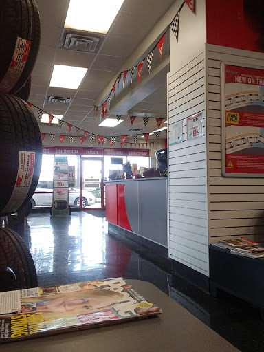 Tire Shop «Tires Plus», reviews and photos, 820 E Bloomingdale Ave, Brandon, FL 33511, USA