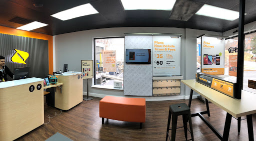 Cell Phone Store «Boost Mobile Ossining (Cell Phone Service & Repair)», reviews and photos, 152 S Highland Ave, Ossining, NY 10562, USA