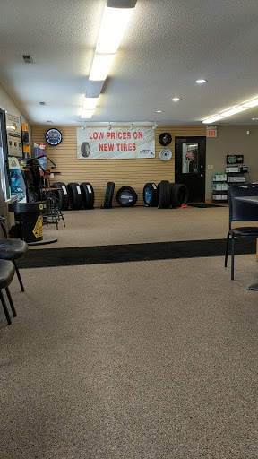 Tire Shop «PTL Tire & Auto», reviews and photos, 15300 Central Ave NE, Ham Lake, MN 55304, USA