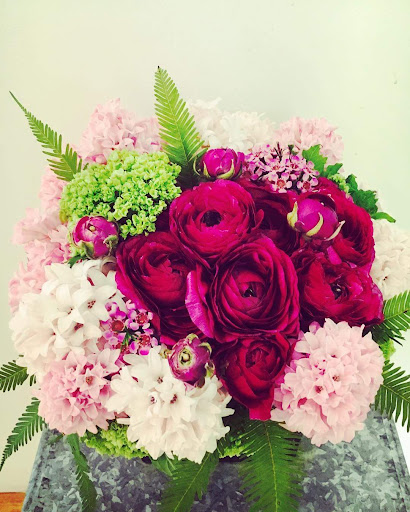 Florist «Fleurs Du Jour», reviews and photos, 2525 Main St #105, Santa Monica, CA 90405, USA