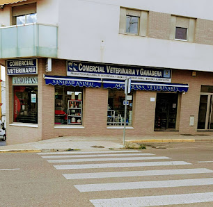 Agropexsa Zafra C. Gregorio Fernández, 24, 06300 Zafra, Badajoz, España