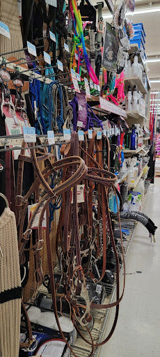 Home Improvement Store «Tractor Supply Co.», reviews and photos, 540 Water St #100, Chardon, OH 44024, USA