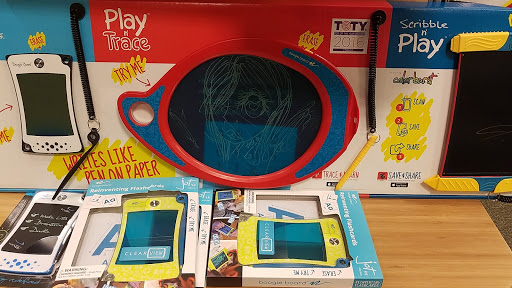 Book Store «Barnes & Noble», reviews and photos, 4935 S 76th St, Greenfield, WI 53220, USA