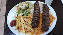 Kebab du Restaurant turc Restaurant Nemrut à Saint-Ouen-sur-Seine - n°5