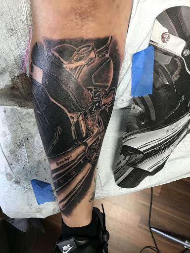 Tattoo Shop «Self Made Tattoo», reviews and photos, 3444 W Carefree Cir, Colorado Springs, CO 80917, USA