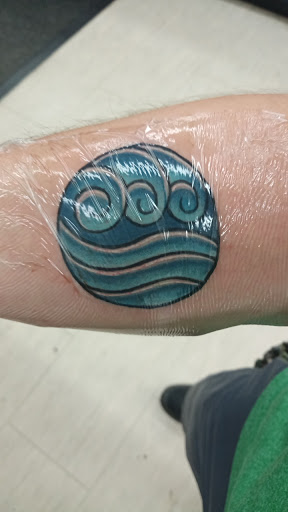 Tattoo Shop «True Line Tattoo», reviews and photos, 412 N White Horse Pike, Stratford, NJ 08084, USA