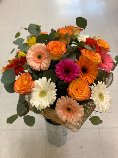 Florist «Everest Florist and Gifts Sacramento», reviews and photos, 7137 Walerga Rd, Sacramento, CA 95842, USA