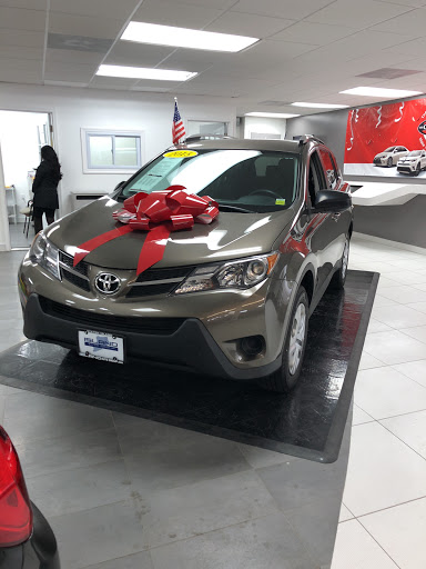Toyota Dealer «Island Toyota», reviews and photos, 1591 Hylan Blvd, Staten Island, NY 10305, USA