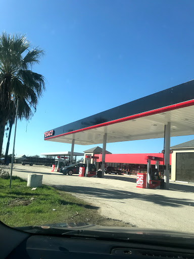Gas Station «Texaco», reviews and photos, 14425 I-10 Frontage Rd, Schertz, TX 78154, USA