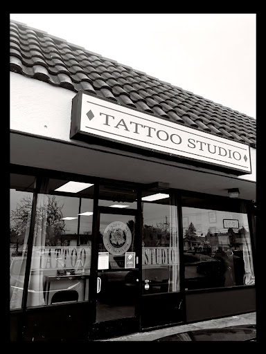 Golden Rose Tattoo Studio
