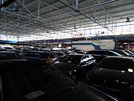 Used Car Dealer «Richard Catena Auto Wholesalers», reviews and photos, 430 Industrial Ave, Teterboro, NJ 07608, USA