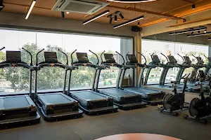Fitness SPA | Luxury Gym in Defence Colony image