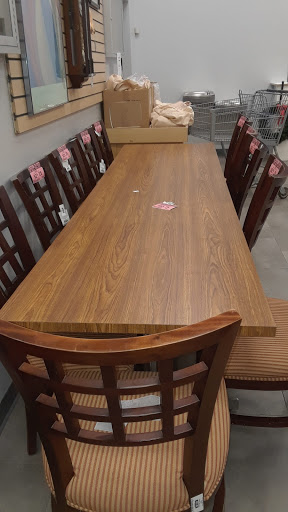 Shoe Store «Fredericksburg Shoe Repair», reviews and photos, 2374 Plank Rd, Fredericksburg, VA 22401, USA