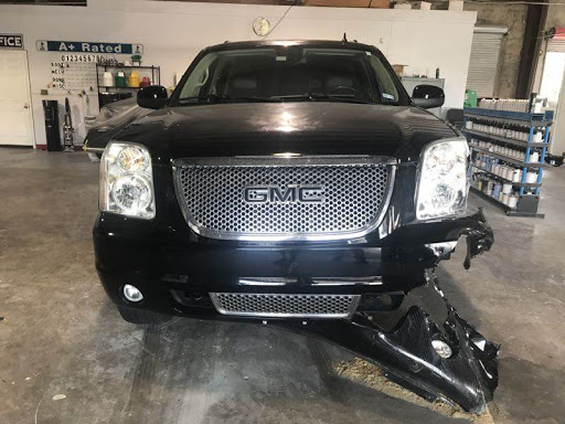 Auto Body Shop «Pinnacle CARSTAR Auto Body», reviews and photos, 1603 Hicks St, Tomball, TX 77375, USA