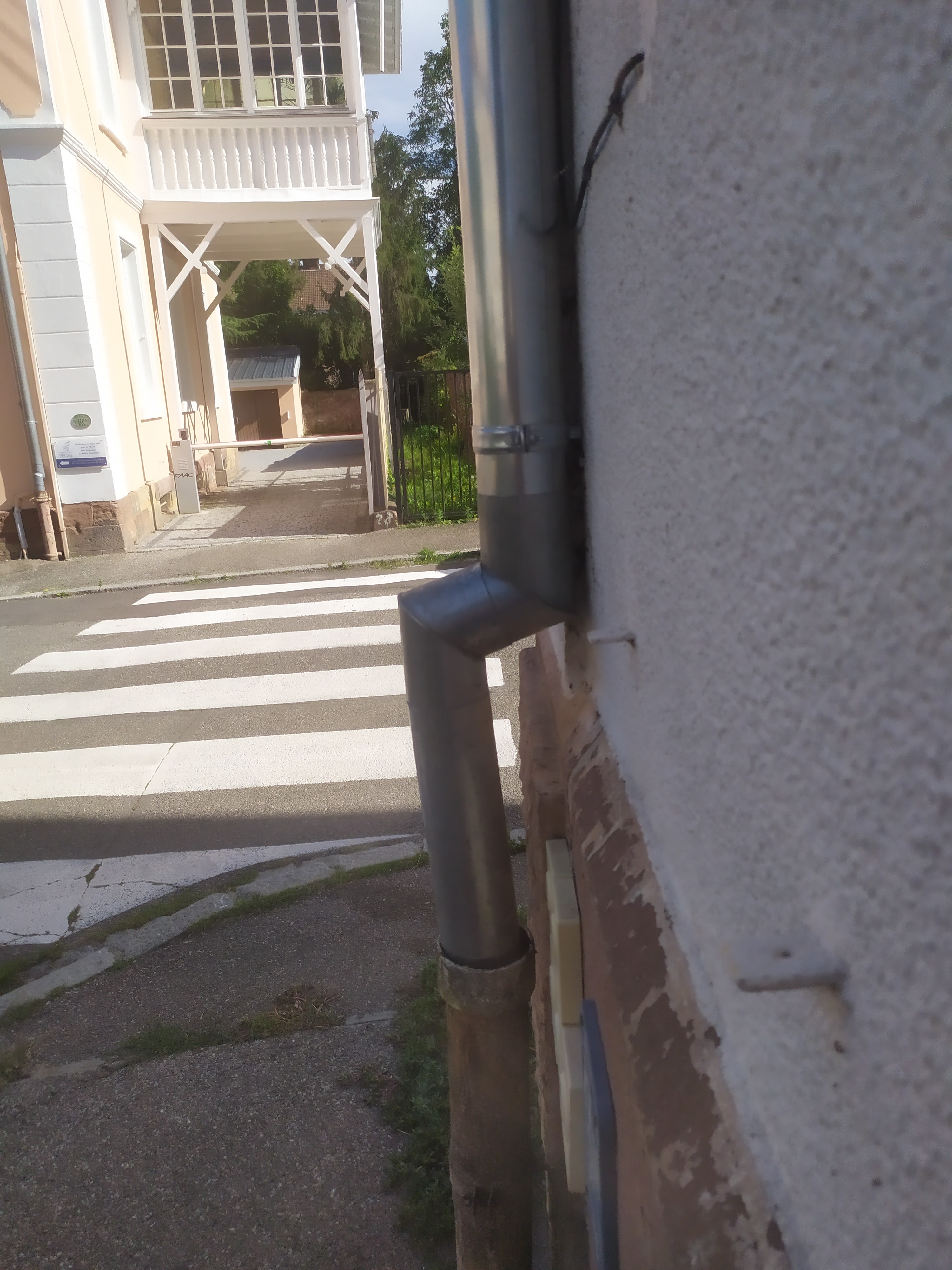 Photo n° 14 de l'avis de Perrolaz.J fait le 11/08/2023 à 03:21