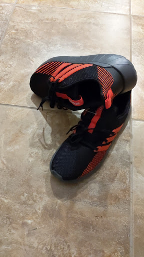 Shoe Store «DSW Designer Shoe Warehouse», reviews and photos, 2103 NJ-35, Holmdel, NJ 07733, USA