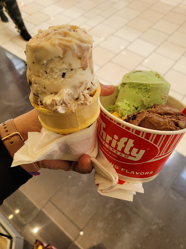 Grocery Store «Lucky J Market», reviews and photos, 1285 E Prince Rd, Tucson, AZ 85719, USA