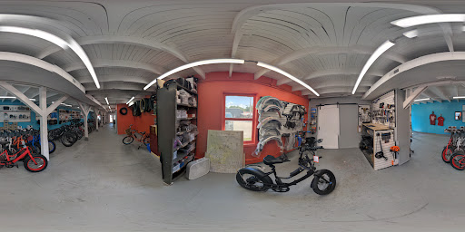 Bicycle Store «Pedego Electric Bikes Franklin», reviews and photos, 234 5th Ave N, Franklin, TN 37064, USA