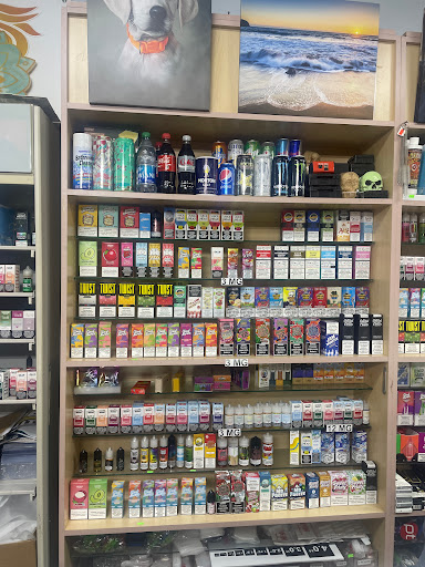 Tobacco Shop «Fontana Smoke Shop», reviews and photos, 9810 Sierra Ave A2, Fontana, CA 92335, USA