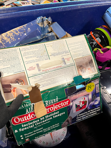 Thrift Store «Goodwill Outlet Store», reviews and photos, 9025 NE 117th Ave, Vancouver, WA 98662, USA