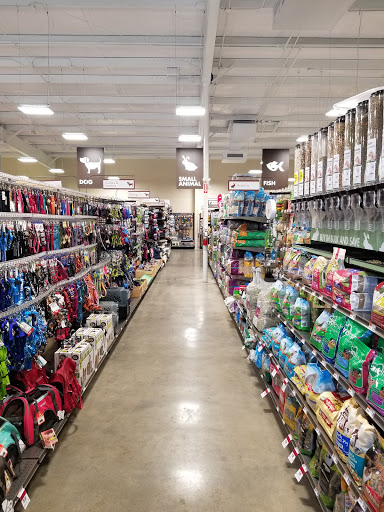 Pet Supply Store «Pet Supplies Plus - Stephenville», reviews and photos, 106 Christy Plaza, Stephenville, TX 76401, USA